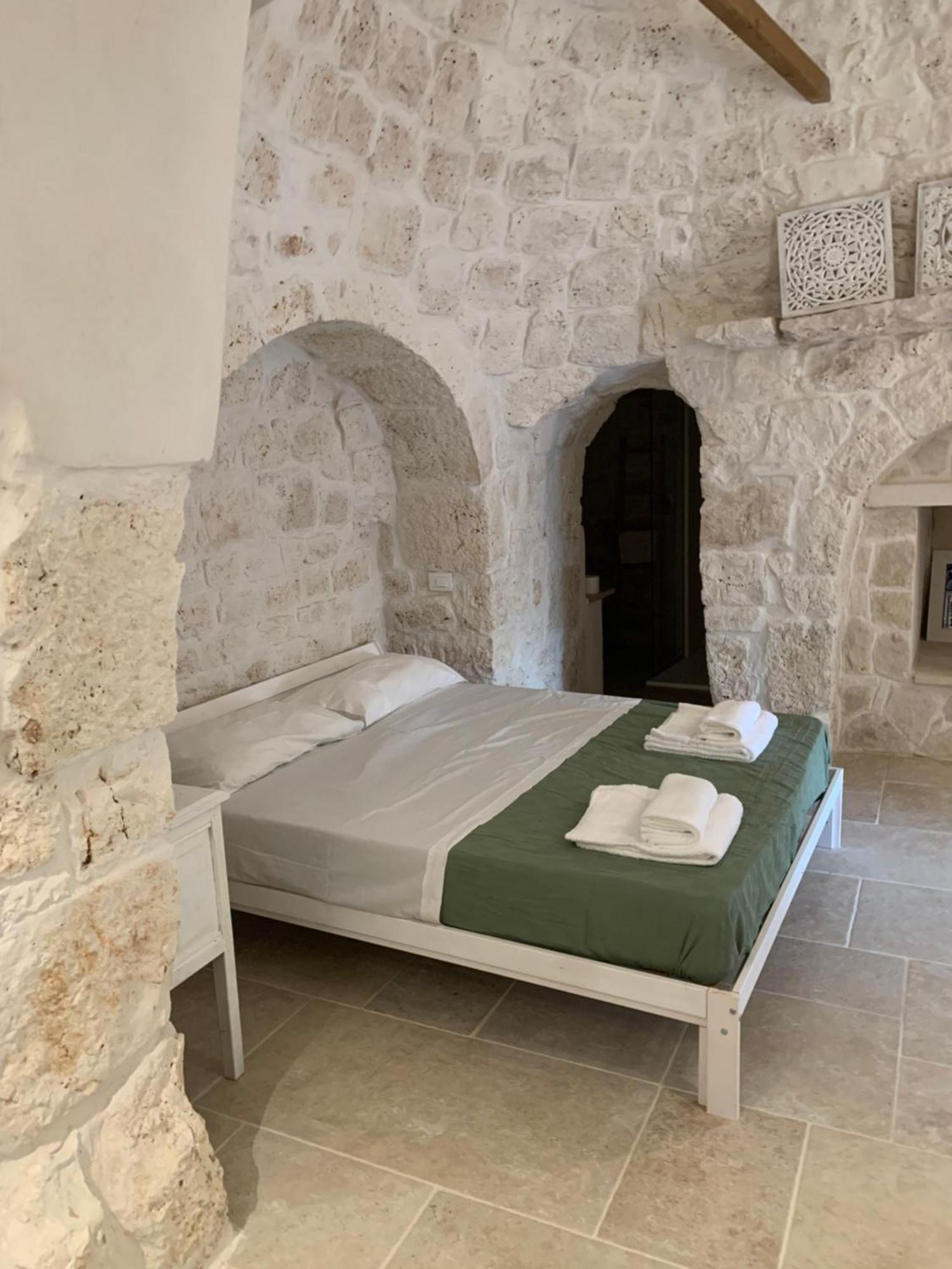 Trullo Moi Hotel ออสตูนี ภายนอก รูปภาพ
