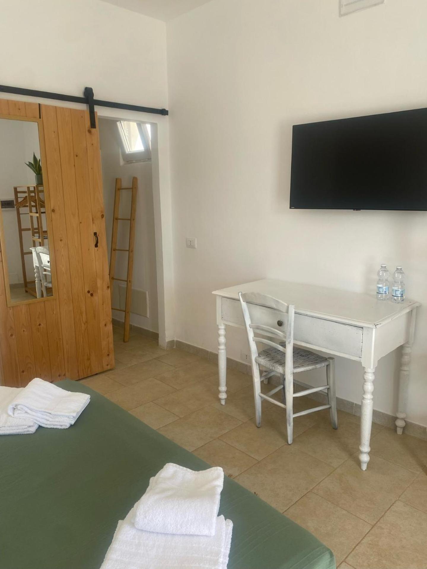 Trullo Moi Hotel ออสตูนี ภายนอก รูปภาพ